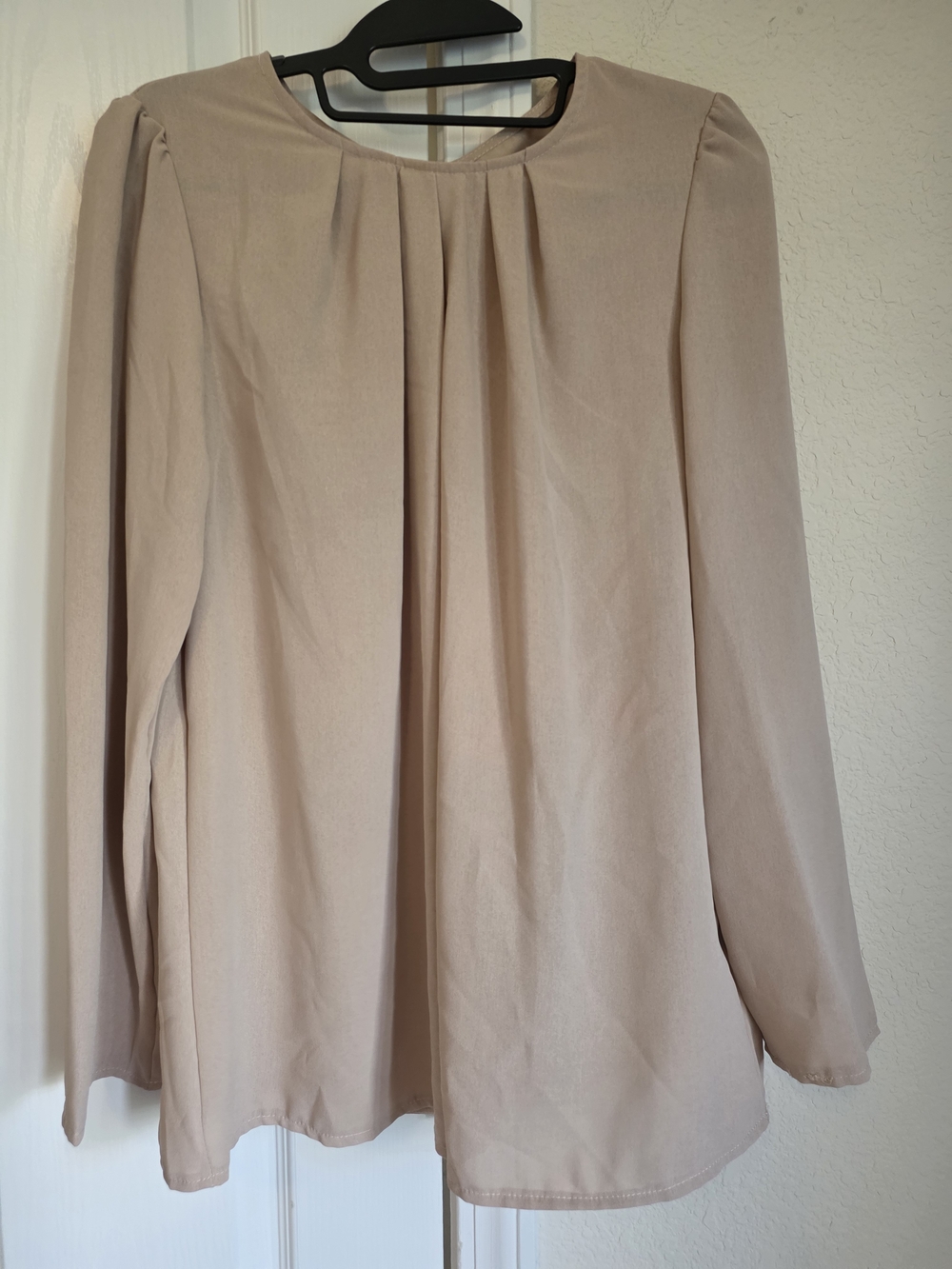 SHEIN Beige Pleated Long-Sleeve Blouse